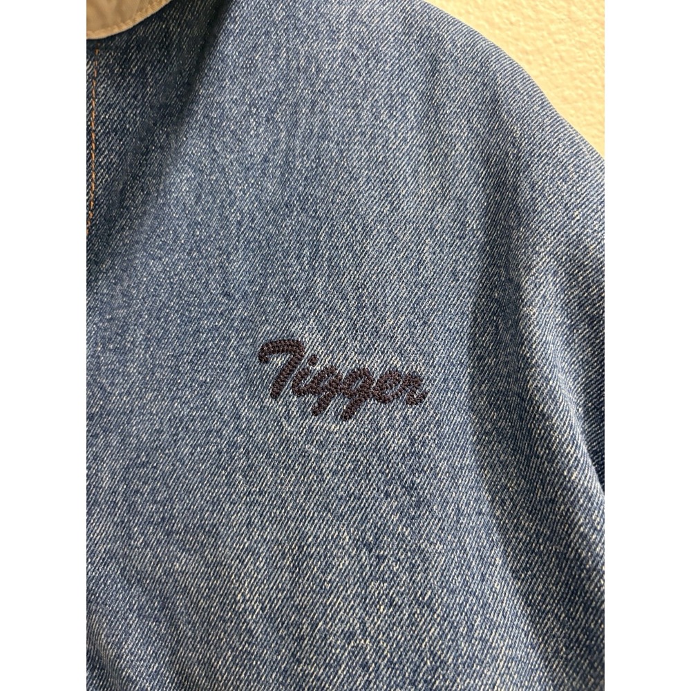 Vintage Disney Tigger Jacket Mens Medium M Denim Varsity Embroidered 90s - Picture 3 of 10
